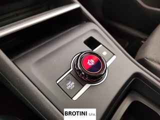VOLKSWAGEN Tiguan 2.0 TDI 110KW SCR Life DSG 9