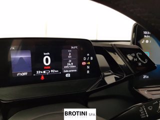 VOLKSWAGEN ID.3 Pro Performance 11