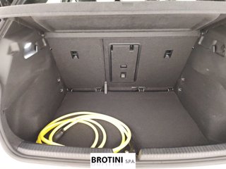 VOLKSWAGEN ID.3 Pro Performance 13