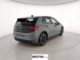 VOLKSWAGEN ID.3 Pro Performance 2