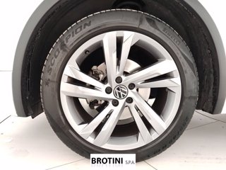 VOLKSWAGEN Tiguan 2.0 TDI SCR 110KW R-Line DSG 4MOTION 5