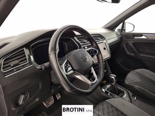 VOLKSWAGEN Tiguan 2.0 TDI SCR 110KW R-Line DSG 4MOTION 7