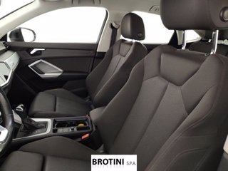 AUDI Q3 Sportback 35 TDI S tronic S Line Edition 8