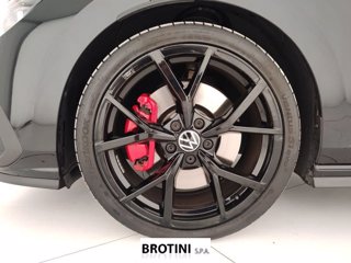 VOLKSWAGEN Golf GTI 2.0 TSI GTI DSG 5