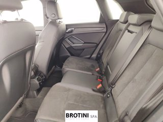 AUDI Q3 35 TFSI S Line Edition S-Tronic 9