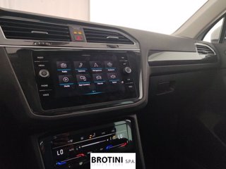 VOLKSWAGEN Tiguan 1.5 TSI ACT Elegance DSG 11