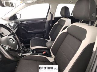 VOLKSWAGEN T-Roc 1.6 TDI SCR Advanced BMT 15
