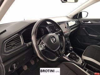 VOLKSWAGEN T-Roc 1.6 TDI SCR Advanced BMT 16