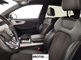 AUDI Q8 50 TDI 286cv quattro tiptronic Sport 7