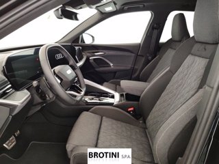 AUDI Q5 TDI 150kW quattro S tronic S Line Ed. 6