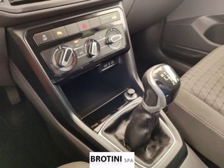VOLKSWAGEN T-Cross 1.0 TSI 81kW Style 10