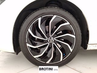 VOLKSWAGEN Golf 1.0 eTSI 81kW EVO Life DSG 5