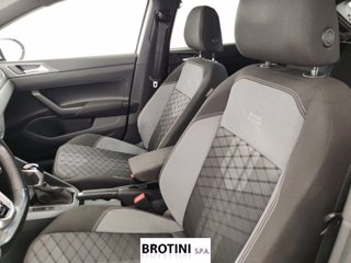 VOLKSWAGEN Taigo 1.5 TSI ACT R-Line Plus DSG 8