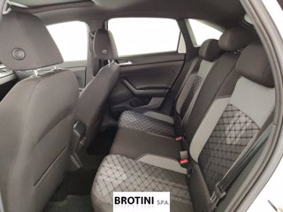 VOLKSWAGEN Taigo 1.5 TSI ACT R-Line Plus DSG 9
