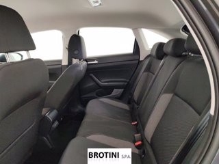 VOLKSWAGEN Taigo 1.0 TSI 70kW Life 9