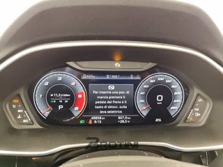 AUDI Q3 35 TDI quattro S-Tronic Business 12