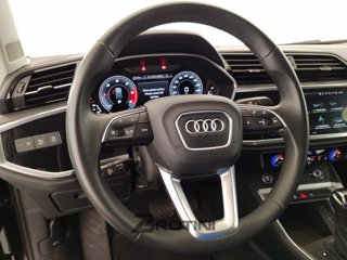 AUDI Q3 2.0 35 TDI S Tronic Business Advanced 12