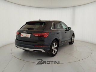 AUDI Q3 2.0 35 TDI S Tronic Business Advanced 2