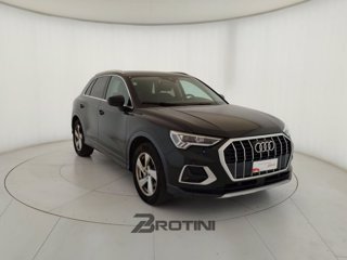 AUDI Q3 2.0 35 TDI S Tronic Business Advanced 3