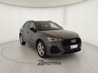 AUDI Q3 2.0 35 TDI S Tronic S Line Edition 3