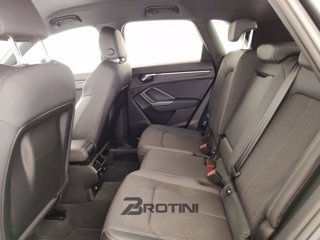 AUDI Q3 2.0 35 TDI S Tronic S Line Edition 9