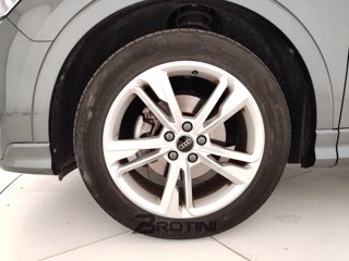 AUDI Q3 35 TDI S Line Edition 5