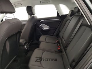 AUDI Q3 35 TDI S Line Edition 9