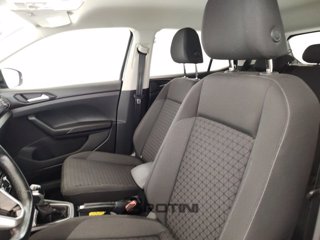 VOLKSWAGEN T-Cross 1.0 TSI Style 8