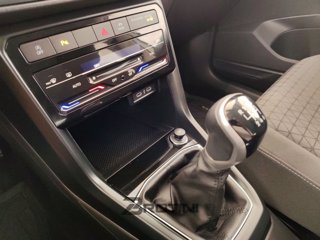 VOLKSWAGEN T-Cross 1.0 TSI 81kW Sport 10