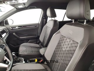 VOLKSWAGEN T-Roc 1.5 TSI ACT R-Line 8