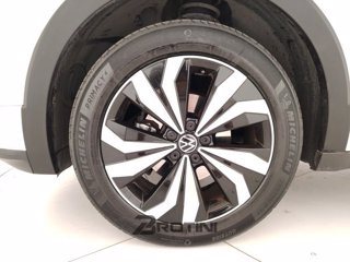 VOLKSWAGEN T-Cross 1.0 TSI Sport 5