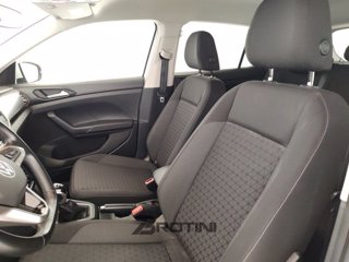 VOLKSWAGEN T-Cross 1.0 TSI Sport 8