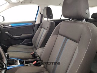 VOLKSWAGEN T-Roc 1.0 TSI Style 8