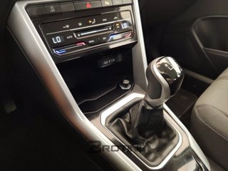 VOLKSWAGEN T-Roc 2.0 TDI SCR Life 10