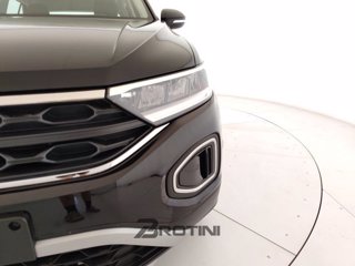 VOLKSWAGEN T-Roc 2.0 TDI SCR Life 4