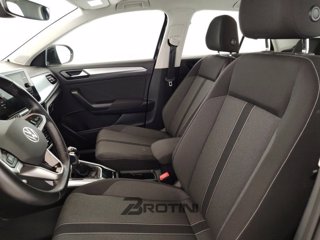 VOLKSWAGEN T-Roc 2.0 TDI SCR Life 8