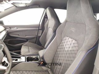 VOLKSWAGEN Golf 1.5 eTSI ACT R-Line Plus DSG 8