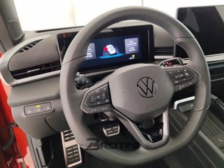 VOLKSWAGEN T-Roc 1.5 eTSI 110kW ACT R-Line DSG 15