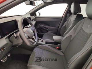 VOLKSWAGEN T-Roc 1.5 eTSI 110kW ACT R-Line DSG 7