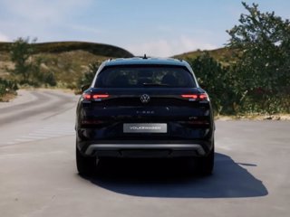 VOLKSWAGEN T-Roc 1.5 eTSI ACT DSG Life 3