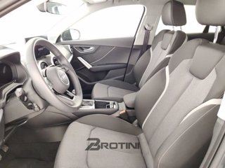 AUDI Q2 1.5 35 TFSI S LINE EDITION S TRONIC 6