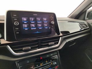 VOLKSWAGEN T-Roc 2.0 TDI SCR R-Line DSG 11