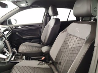 VOLKSWAGEN T-Roc 2.0 TDI SCR R-Line DSG 8