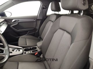 AUDI A3 Sportback 30 TFSI Business Advanced S-Tronic 12
