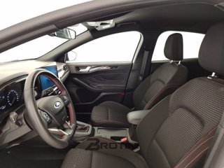 FORD Focus 1.0 EcoBoost Hybrid 125cv ST-Line 5