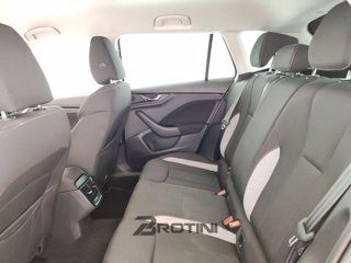 SKODA Kamiq 1.0 TSI Black Dots 70kW 9