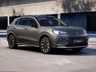 VOLKSWAGEN T-Roc 1.5 eTSI ACT DSG Life 0