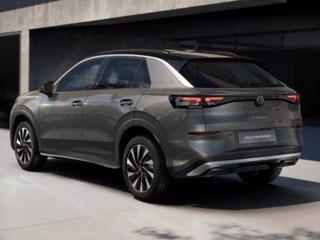 VOLKSWAGEN T-Roc 1.5 eTSI ACT DSG Life 2