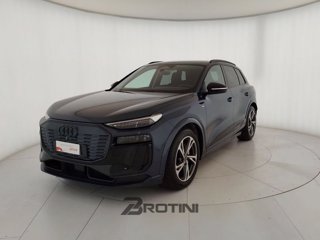 AUDI Q6 e-tron quattro S Line Edition 0