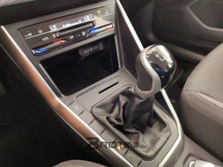 VOLKSWAGEN Polo 1.0 TSI Life 10